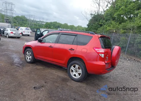 2011 Toyota Rav4 z USA, uszkodzony, nr VIN JTMBF4DV7BD039989